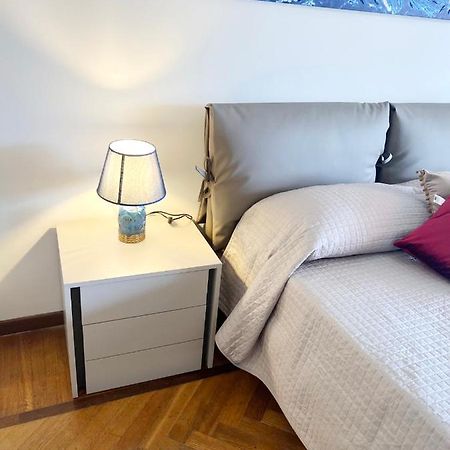 Welcome Riviera -Torre D'Avorio Appartamento 126 Mq Piu'Terrazzo25 Mq - Totalmente Rinnovato- 250 M Dal Centro - Parcheggio A Pagamento 15 Euro Al Giorno Da Prenotare In Anticipo Salvo Dispo -Parking At 15 Euro Per Day To Be Booked In Advance If Avai Rapallo Buitenkant foto