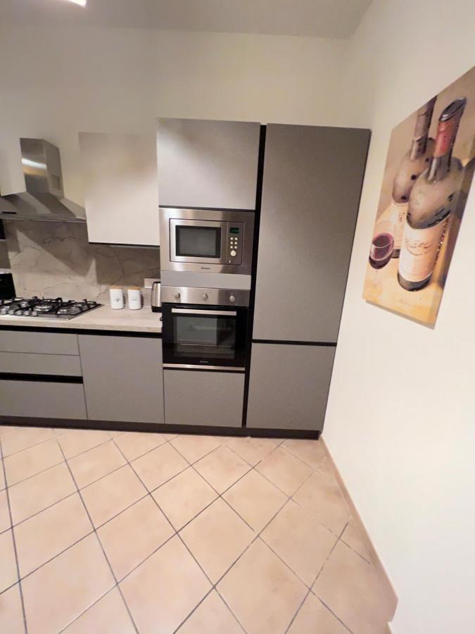 Welcome Riviera -Torre D'Avorio Appartamento 126 Mq Piu'Terrazzo25 Mq - Totalmente Rinnovato- 250 M Dal Centro - Parcheggio A Pagamento 15 Euro Al Giorno Da Prenotare In Anticipo Salvo Dispo -Parking At 15 Euro Per Day To Be Booked In Advance If Avai Rapallo Buitenkant foto