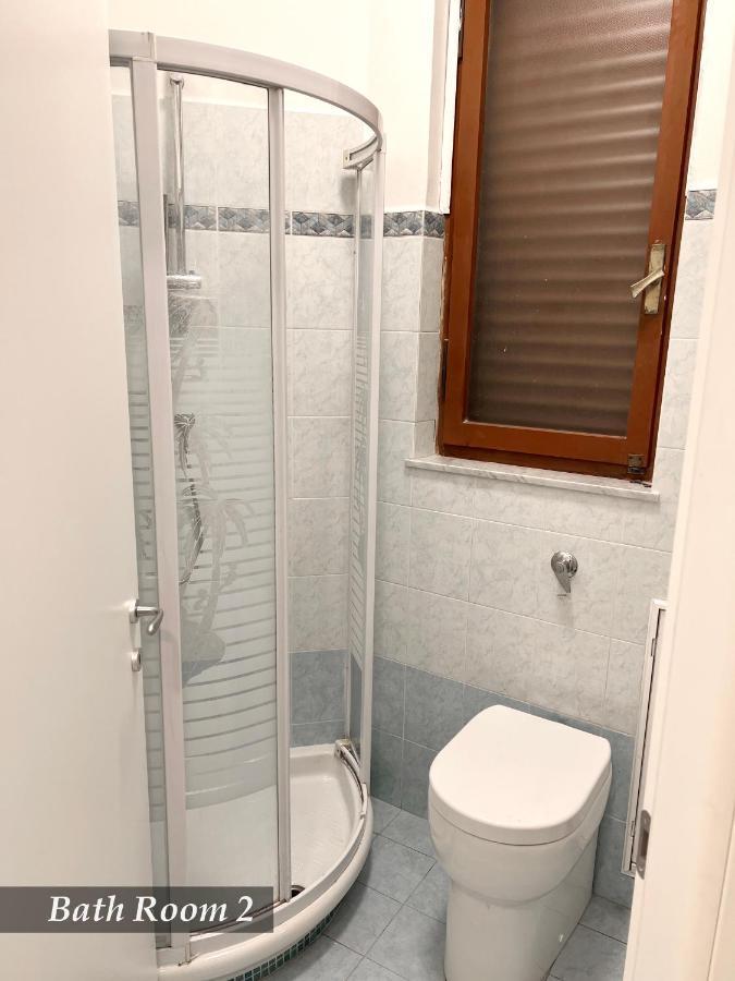Welcome Riviera -Torre D'Avorio Appartamento 126 Mq Piu'Terrazzo25 Mq - Totalmente Rinnovato- 250 M Dal Centro - Parcheggio A Pagamento 15 Euro Al Giorno Da Prenotare In Anticipo Salvo Dispo -Parking At 15 Euro Per Day To Be Booked In Advance If Avai Rapallo Buitenkant foto